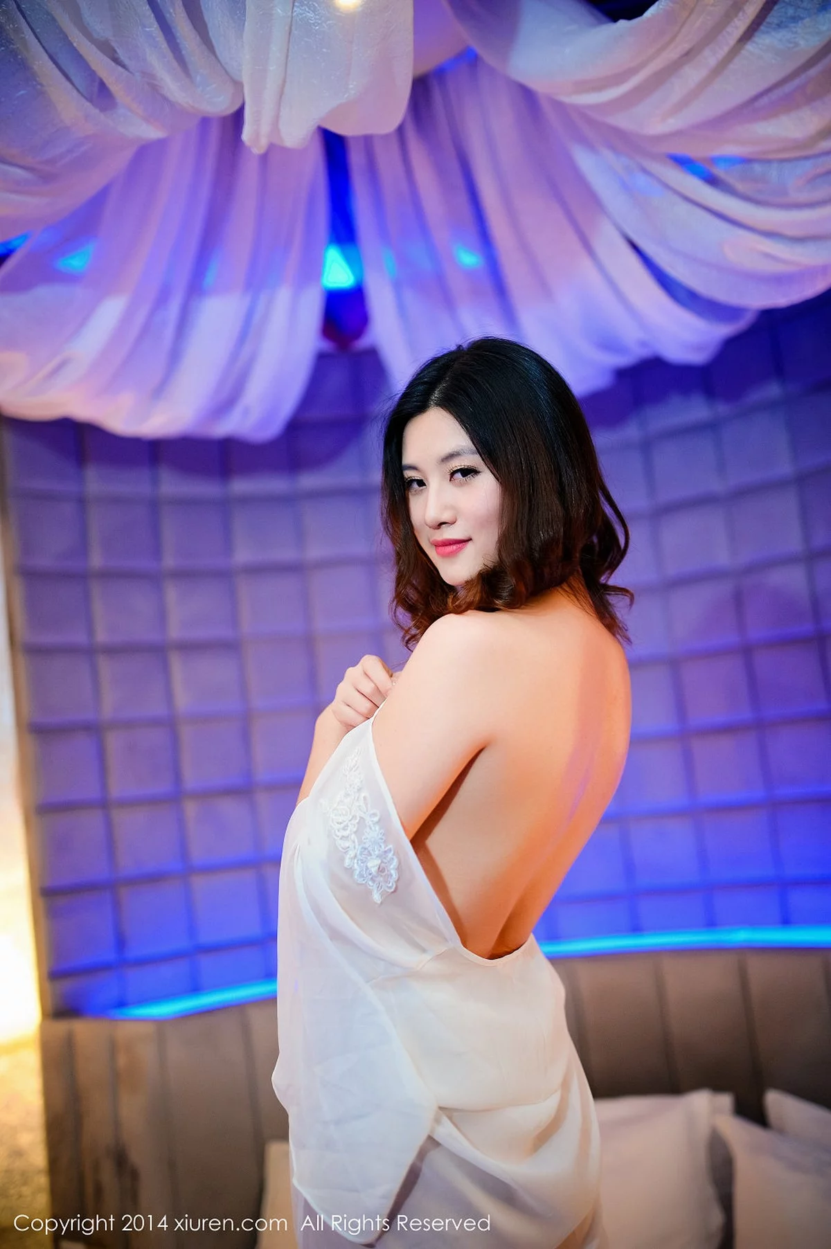 Xrmnw.Vip_狐狸小姐_写真