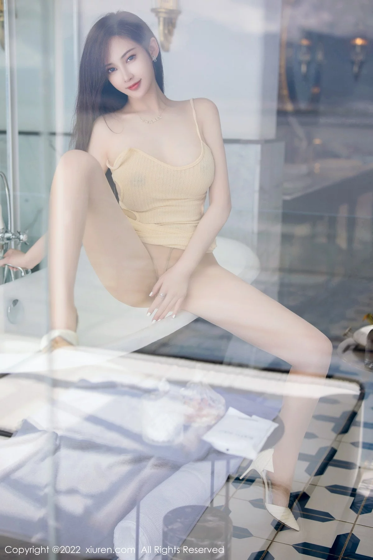 Xrmnw.Vip_神奶瓶土肥圆_写真